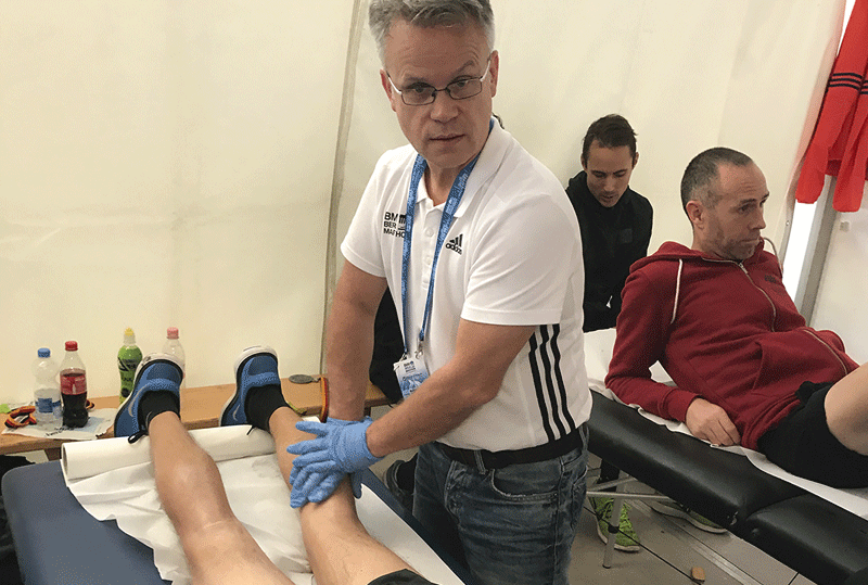 Physiotherapeutische Behandlung beim Berlin-Marathon